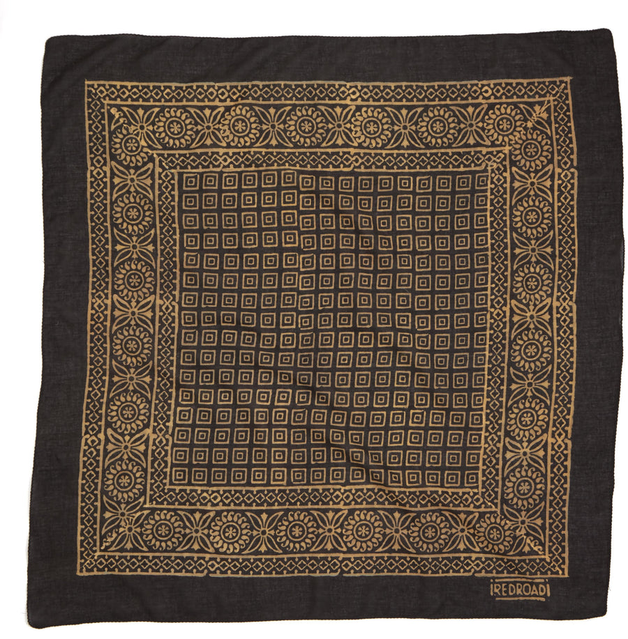 ✶ crop circle-black taupe ✶ hand block printed bandana